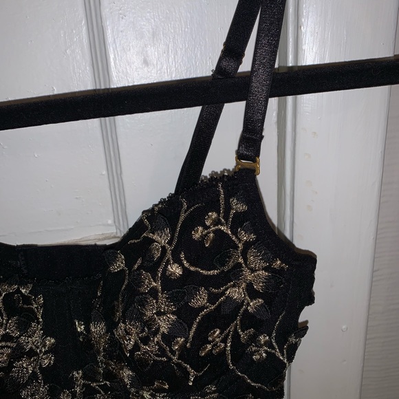 Vintage corset top fits small/medium - Picture 4 of 6